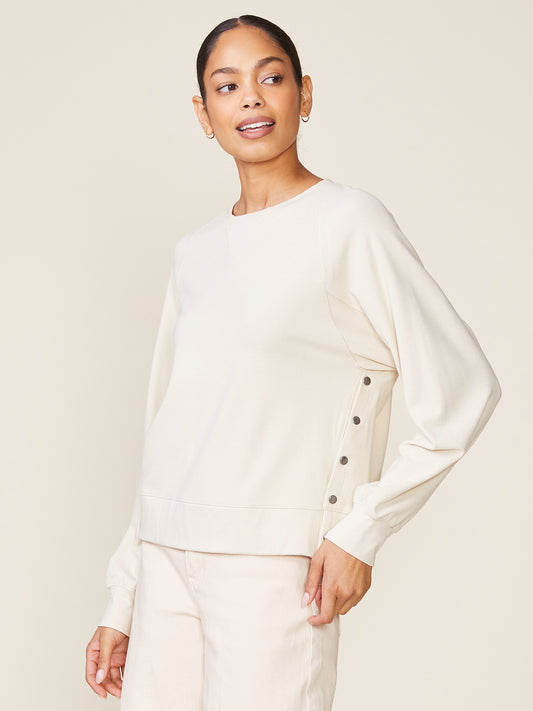 Raglan Duet Pullover with Side Snaps