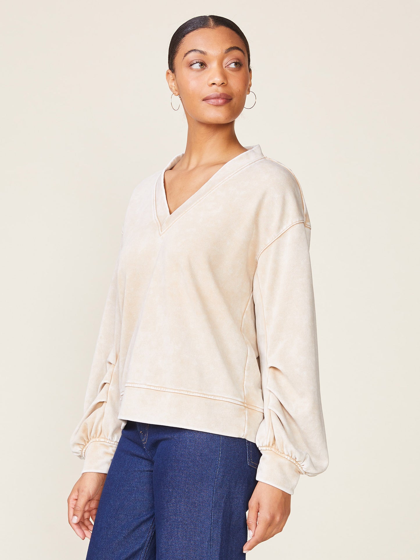 Washed Knit V-Neck Pullover