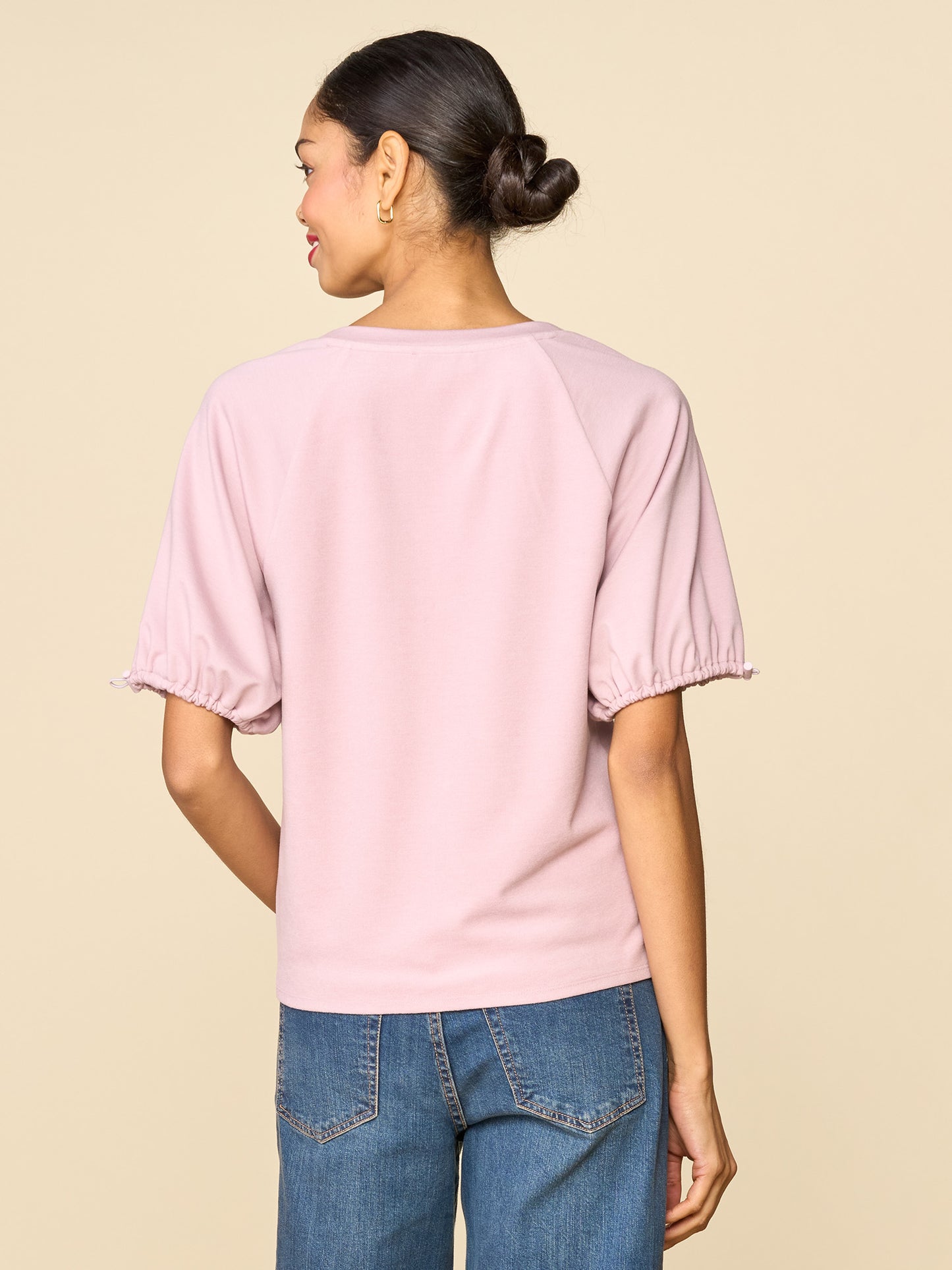Duet V-neck Bungee Sleeve Top