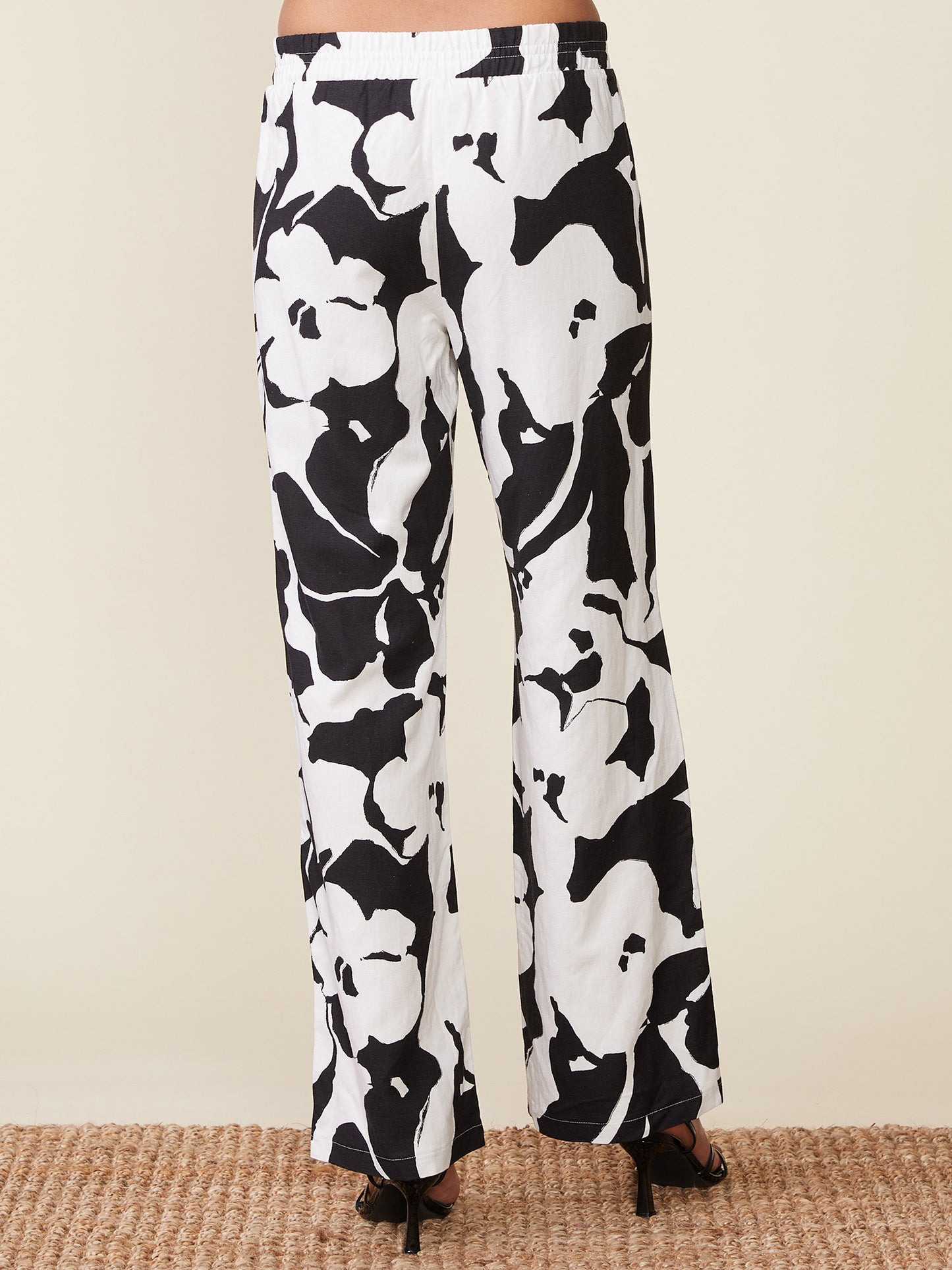 Floral Linen Blend Pull On Pants