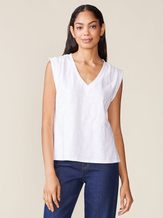 Cuffed V-neck Muscle Slub Tee - White