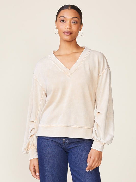 Washed Knit V-Neck Pullover