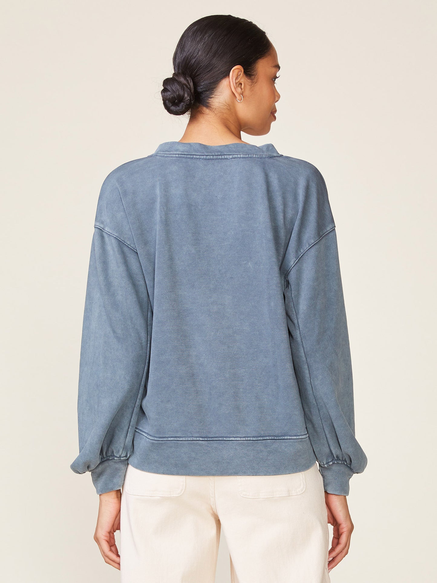 Washed Knit V-Neck Pullover