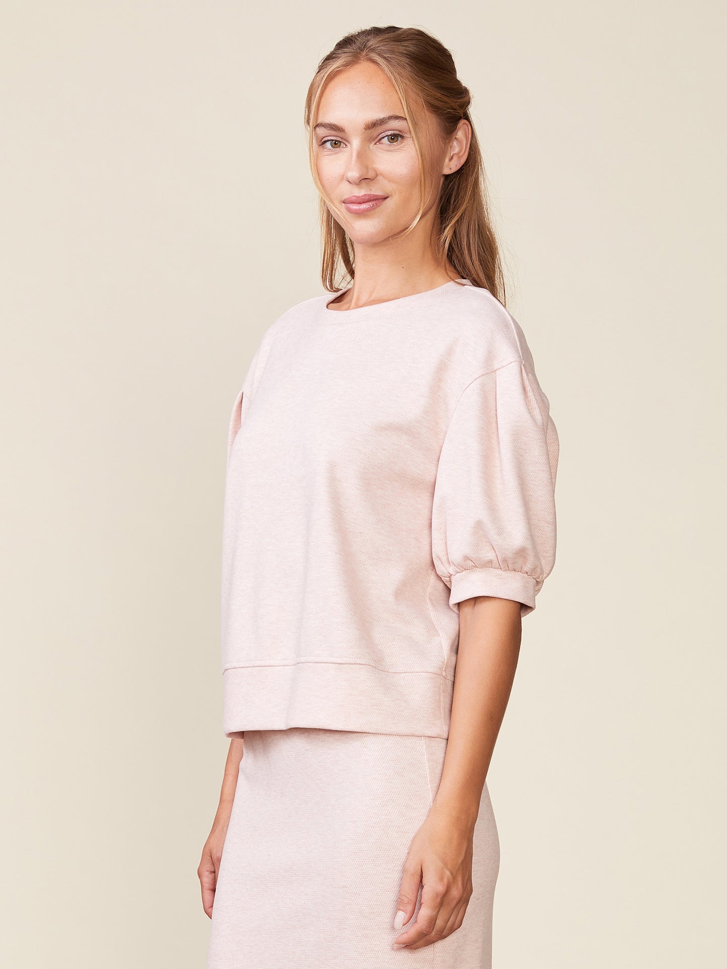 Brushed Twill Pleated Sleeve Pullover