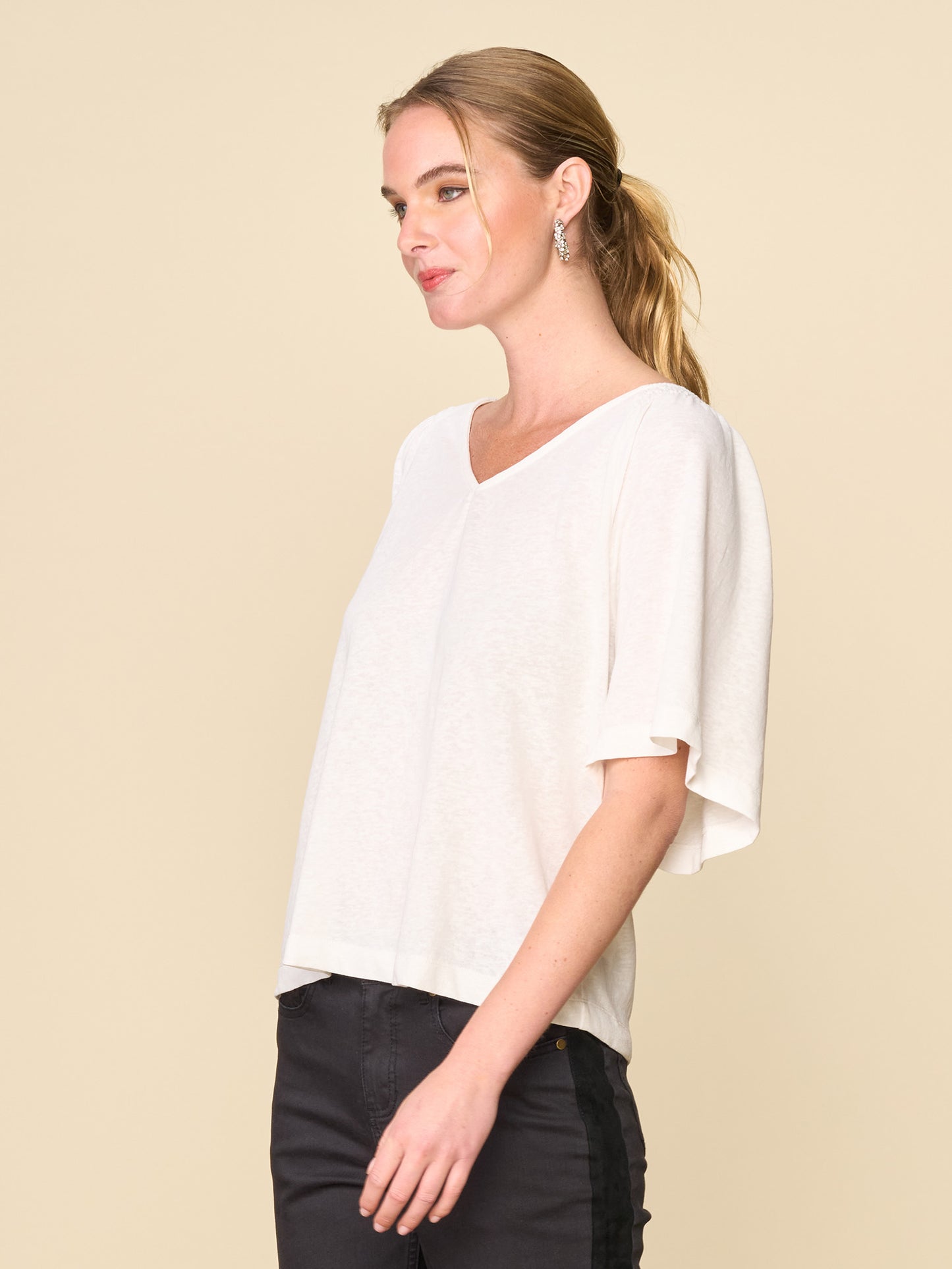 Linen Like Short Sleeve V-neck Smock Detail Top