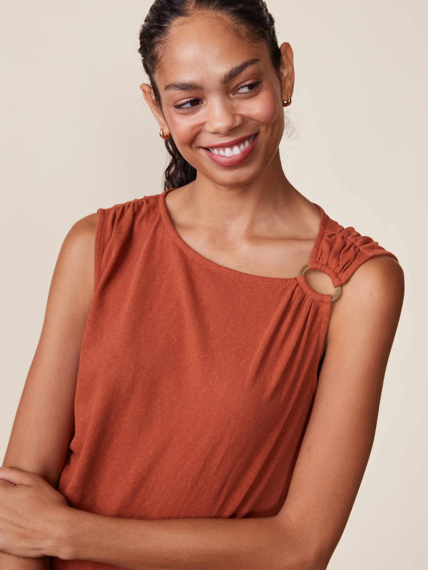 Sleeveless Linen Like Top with Ring Hardware