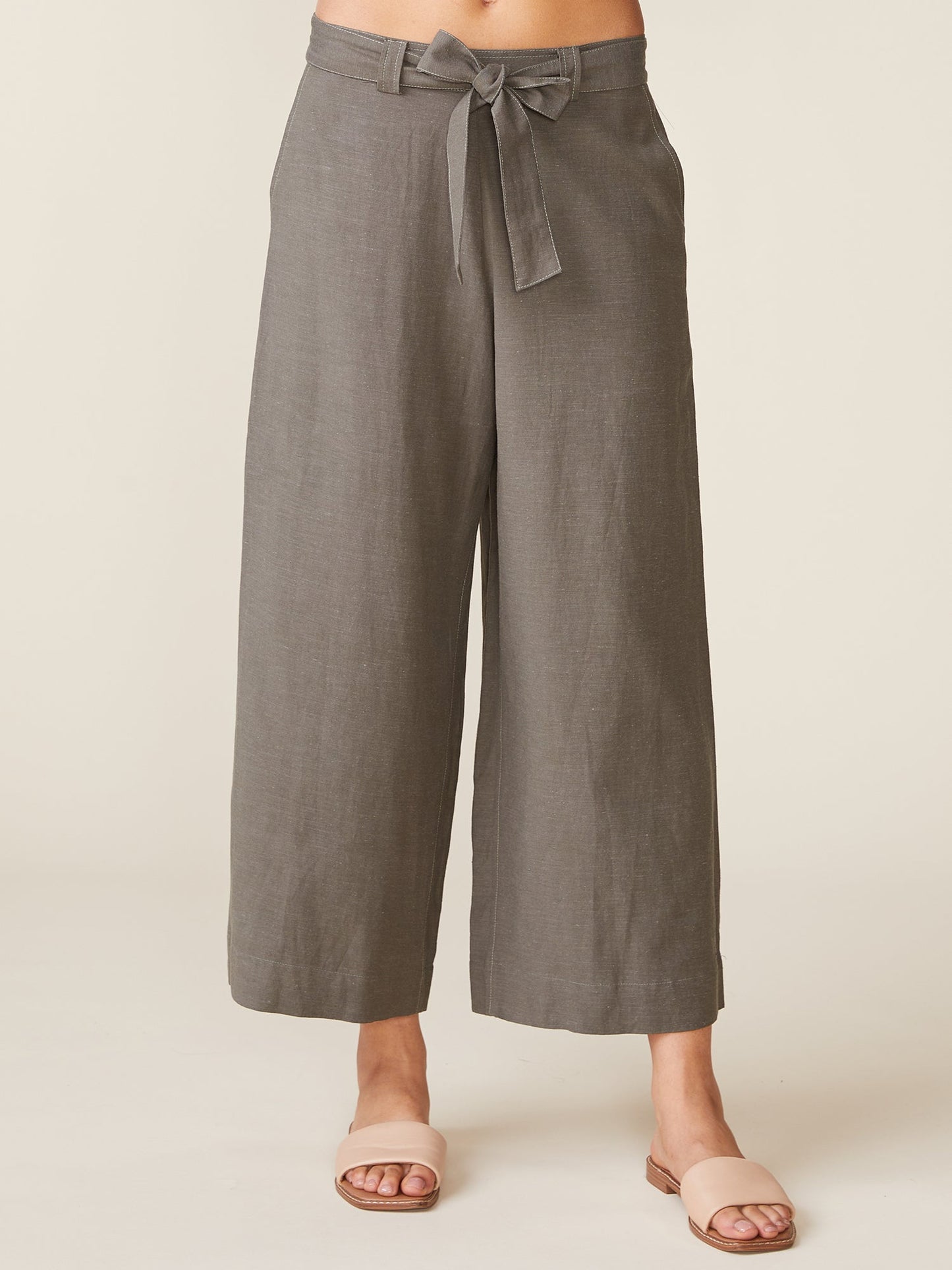 Linen Blend Belted Ankle Pant