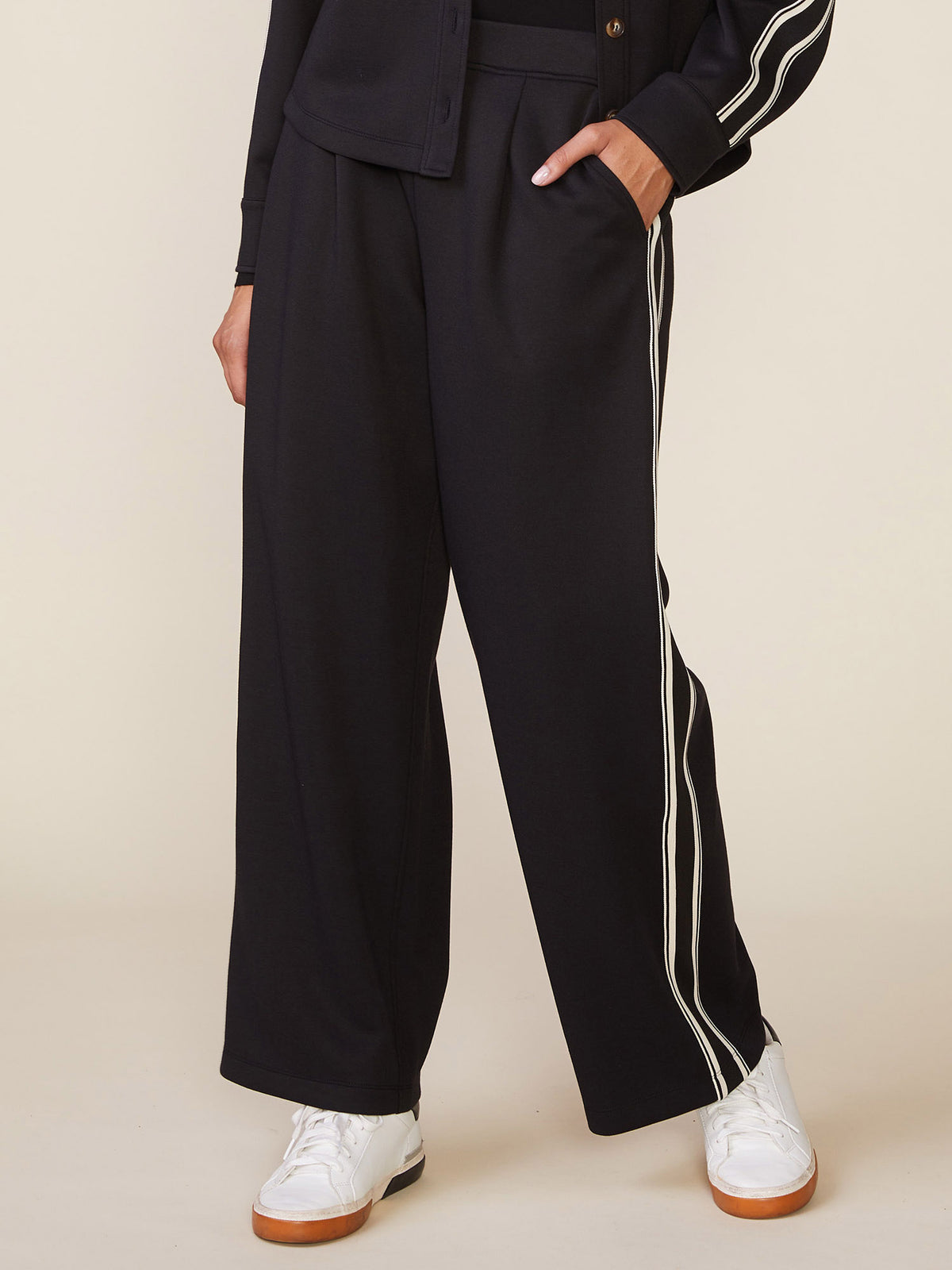 Fine Rib Scuba Straight Trousers