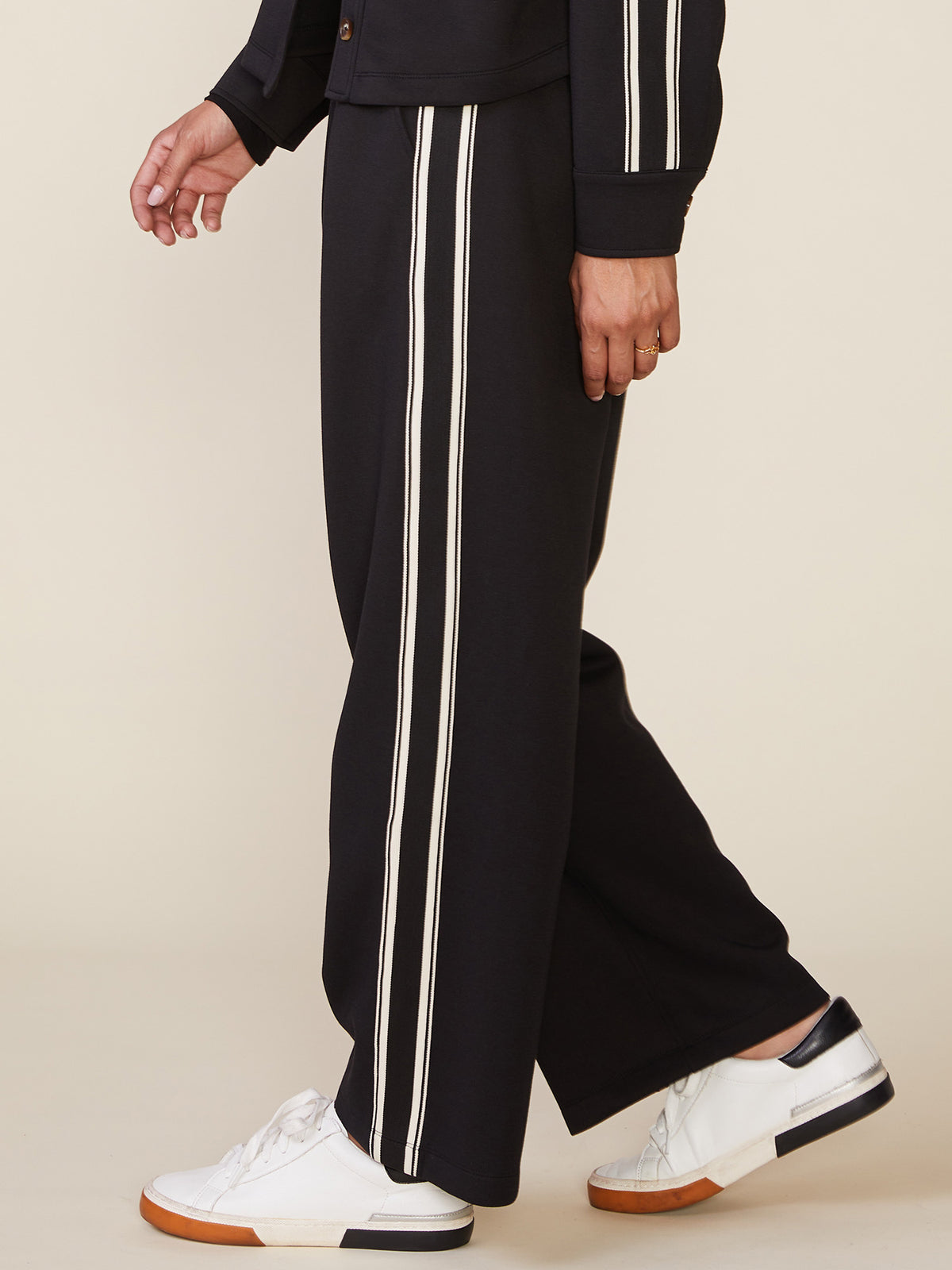 Fine Rib Scuba Straight Trousers