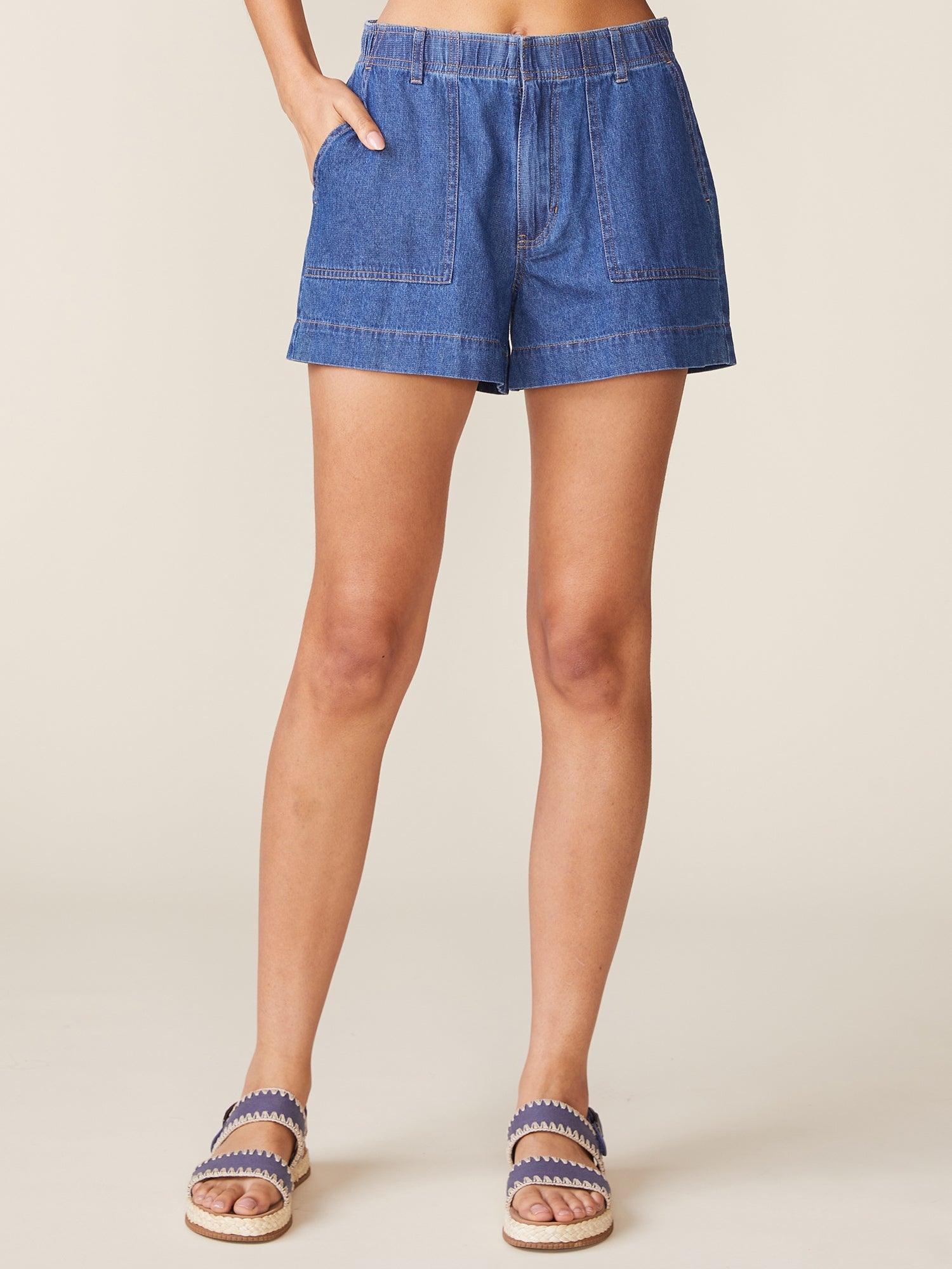 Lightweight Modern Cargo Short 