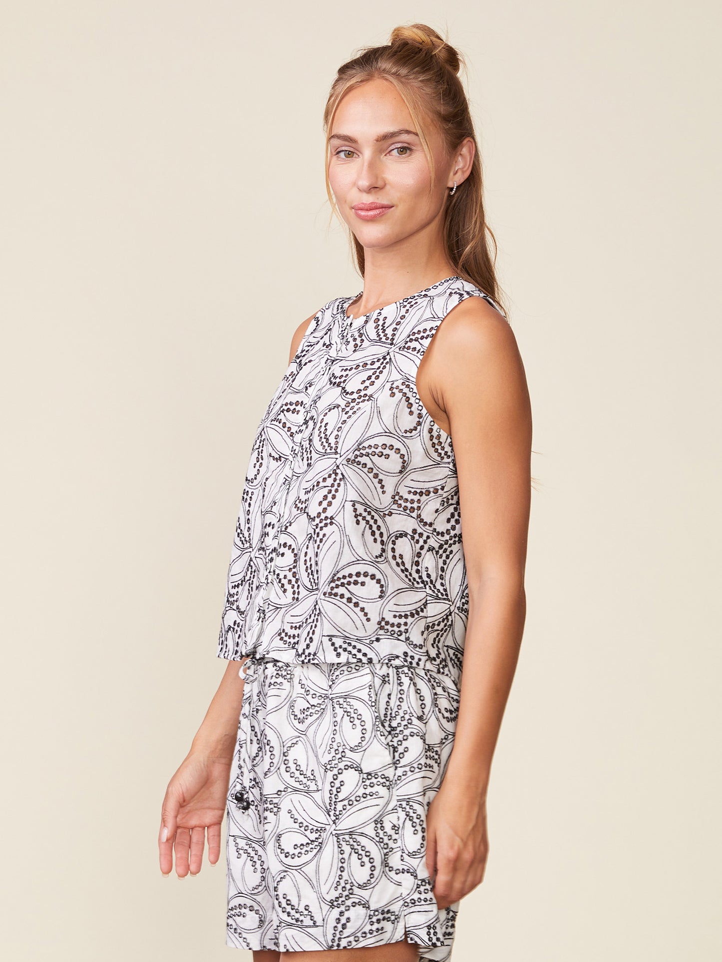 Eyelet Button Front Tank